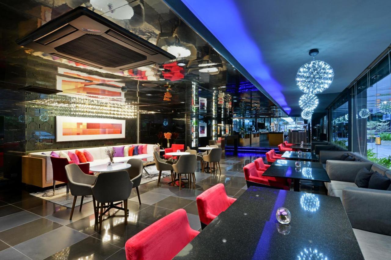 Arize Hotel Sukhumvit Bangkok Exterior foto
