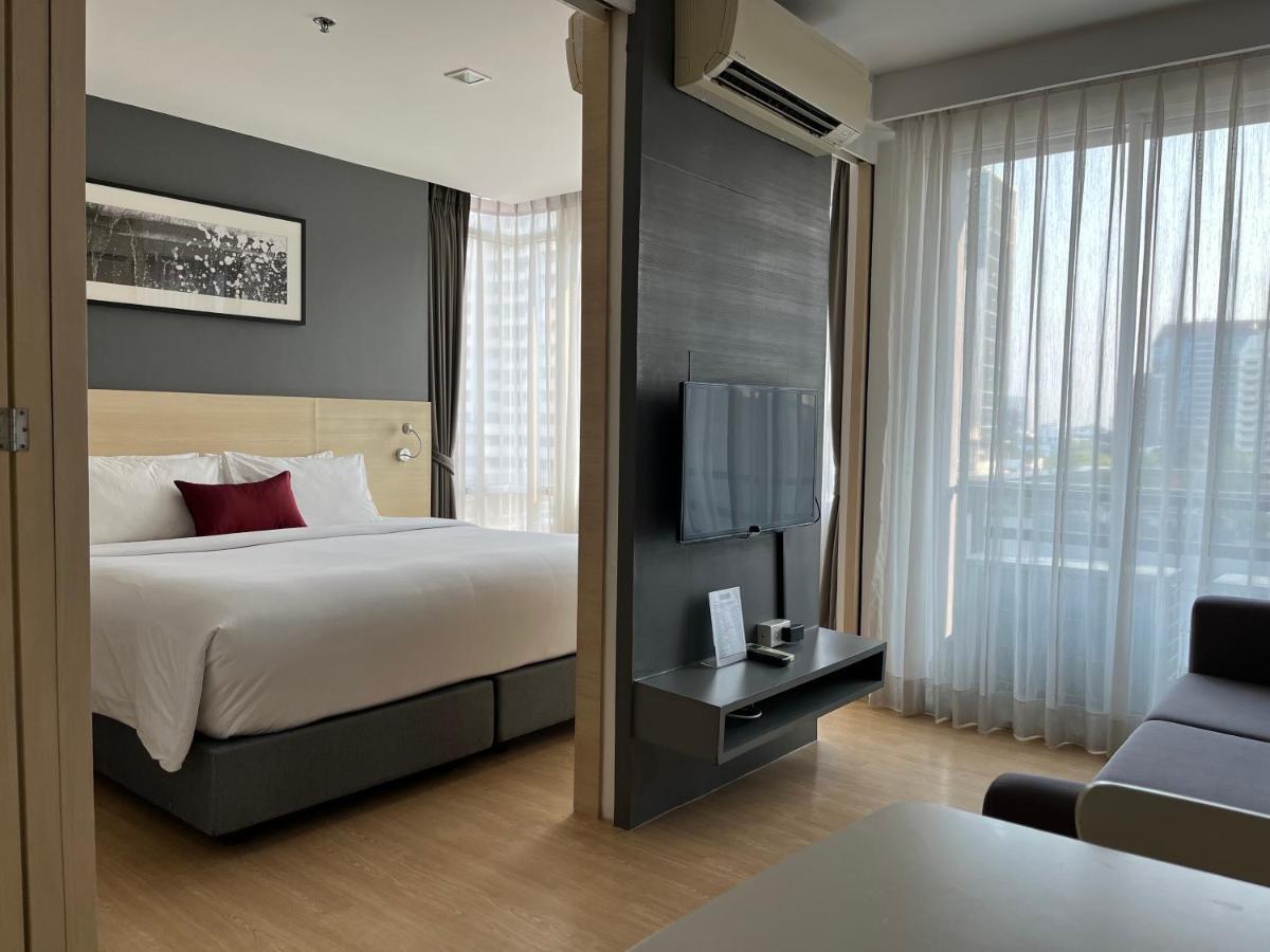 Arize Hotel Sukhumvit Bangkok Exterior foto